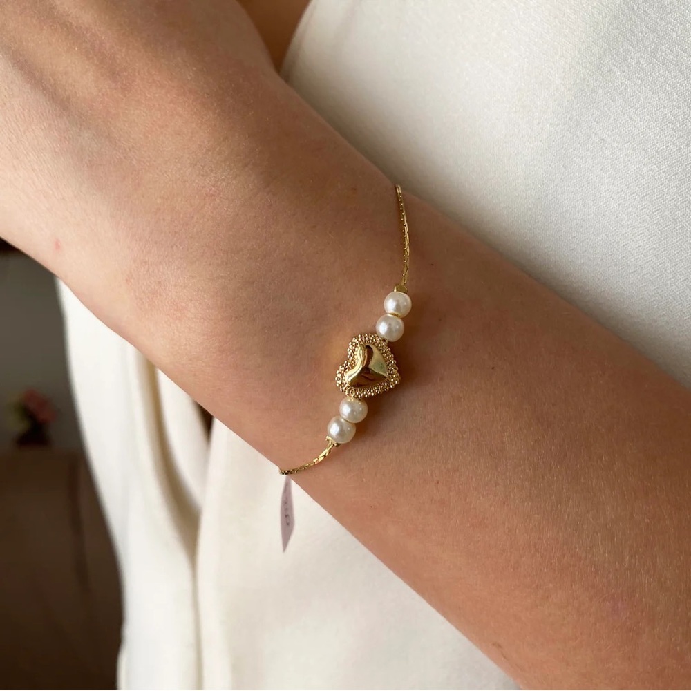 Gold pleated !